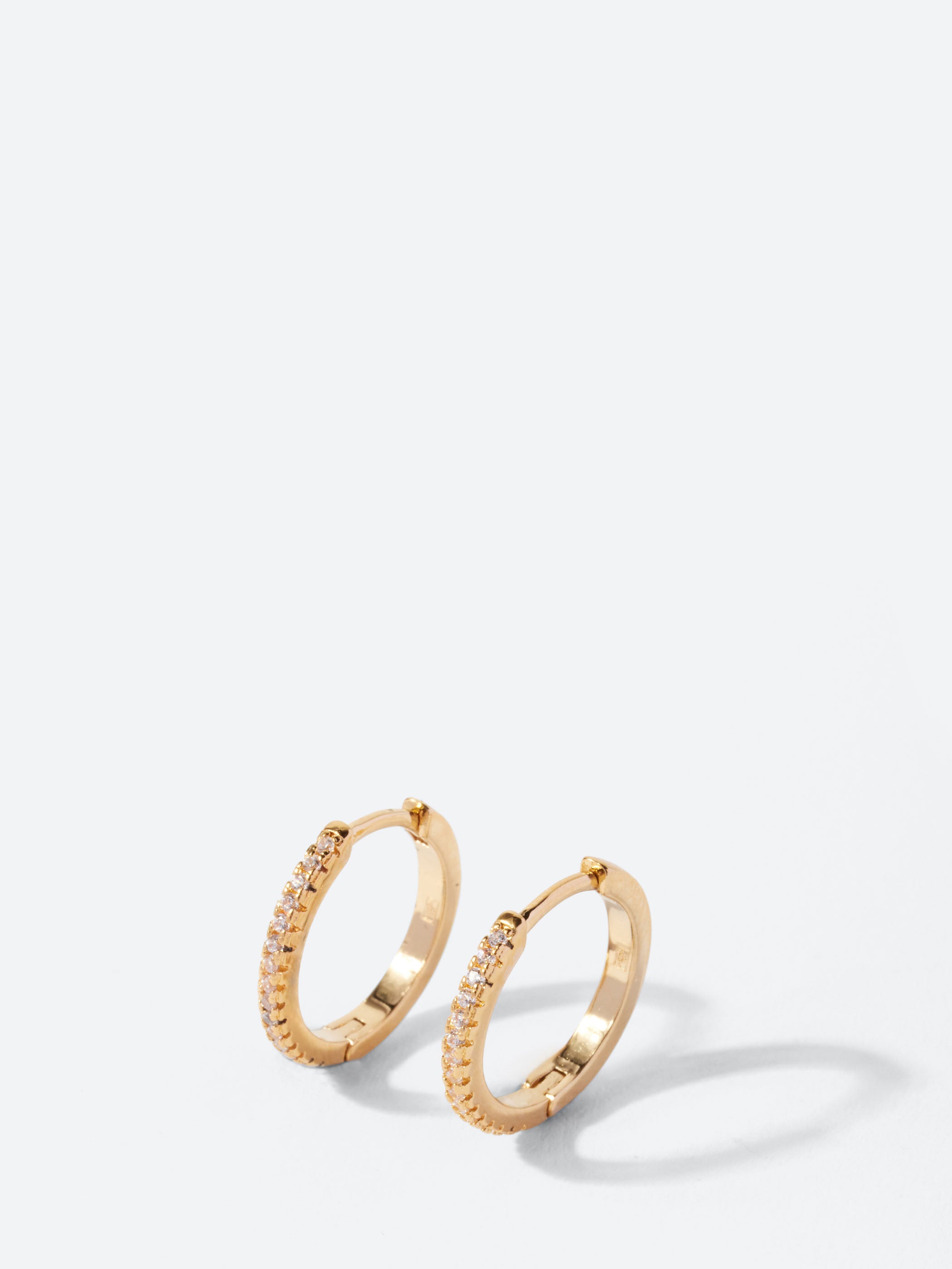 Fleur Round Earring