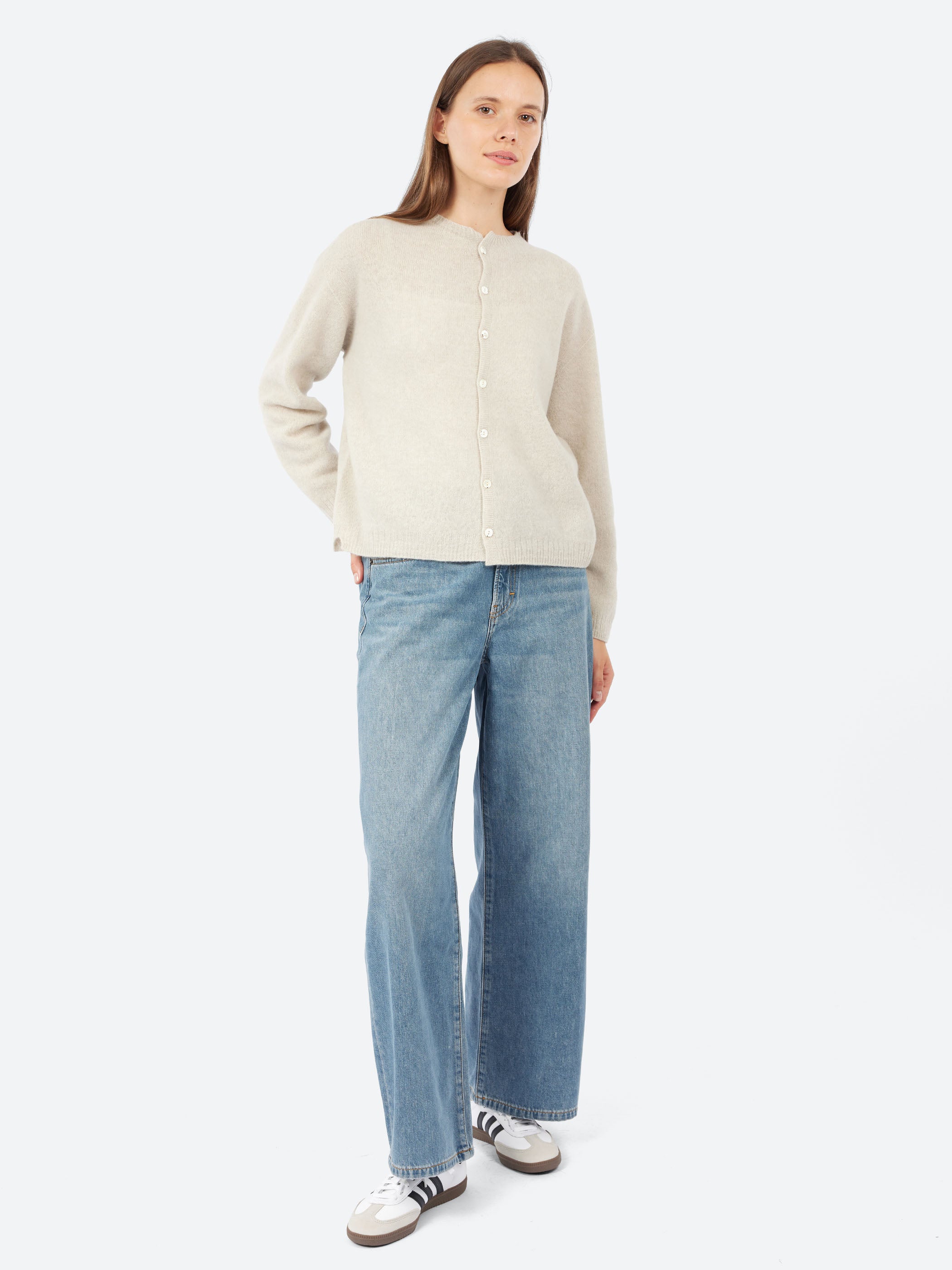 Fine Wool Crewneck Cardigan