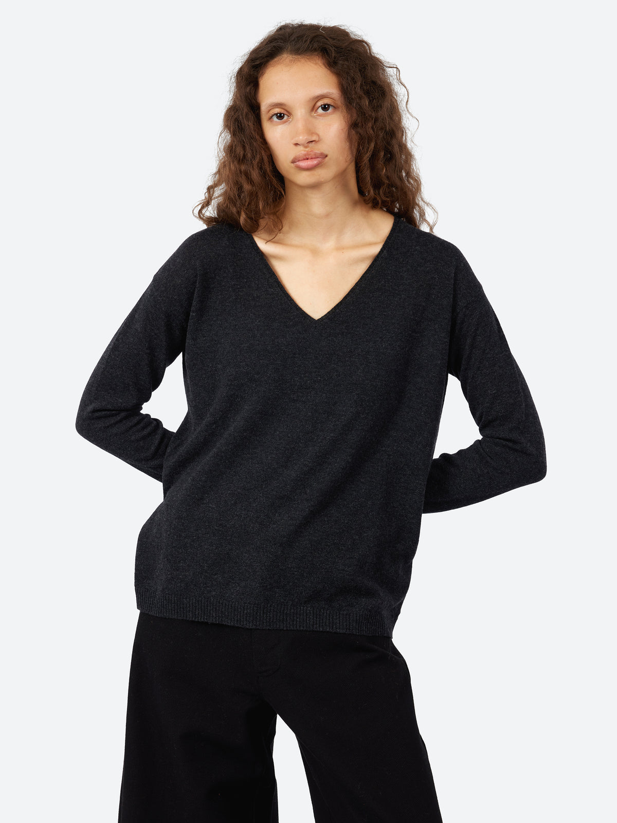 2674 V-Neck Pullover
