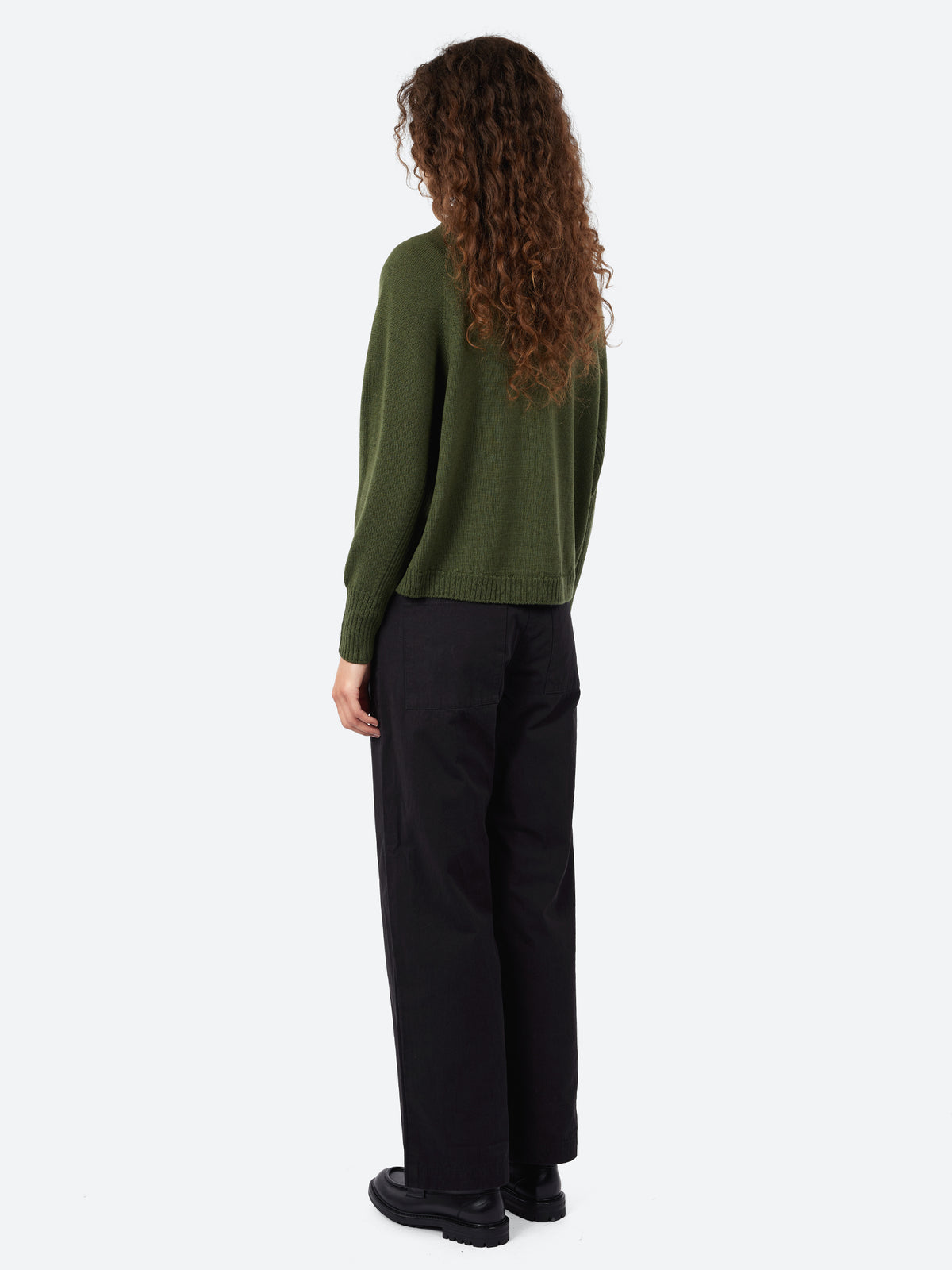 Raglan Sleeve Crewneck