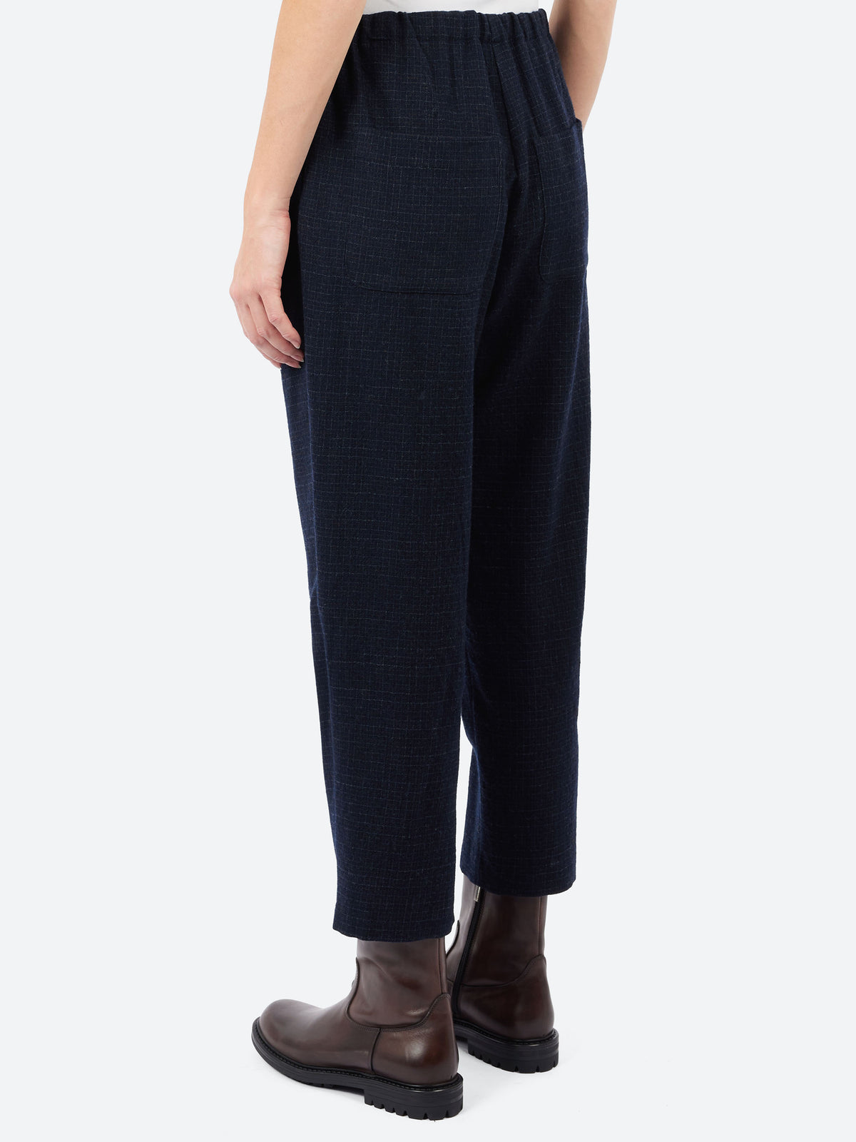 P1002 Trouser