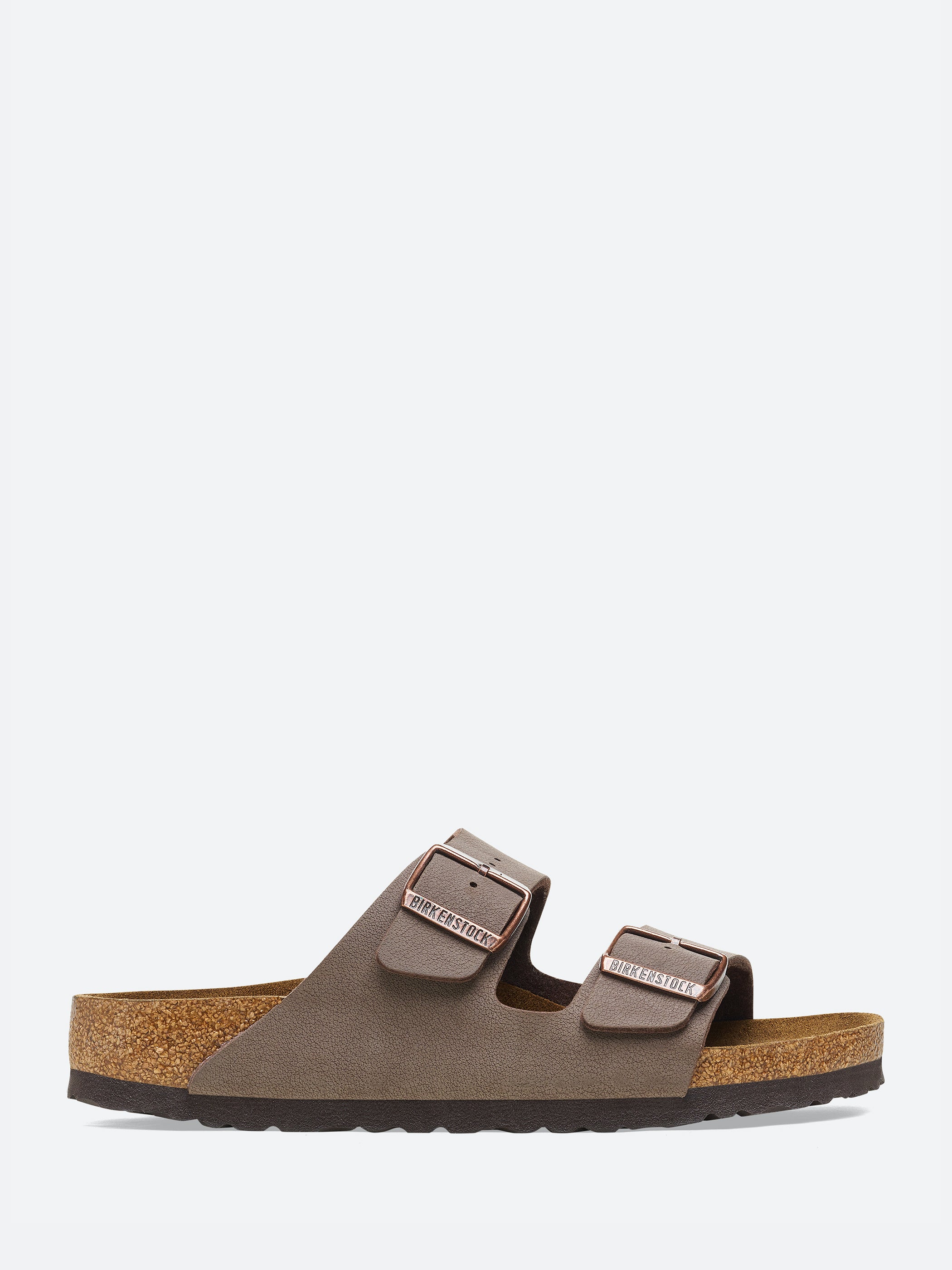 arizona big buckle tobacco brown Oiled Leather in Color which is equivalent to a Narrow/Medium fit for women (A BIRKENSTOCK Arizona Big Buckle Shearling