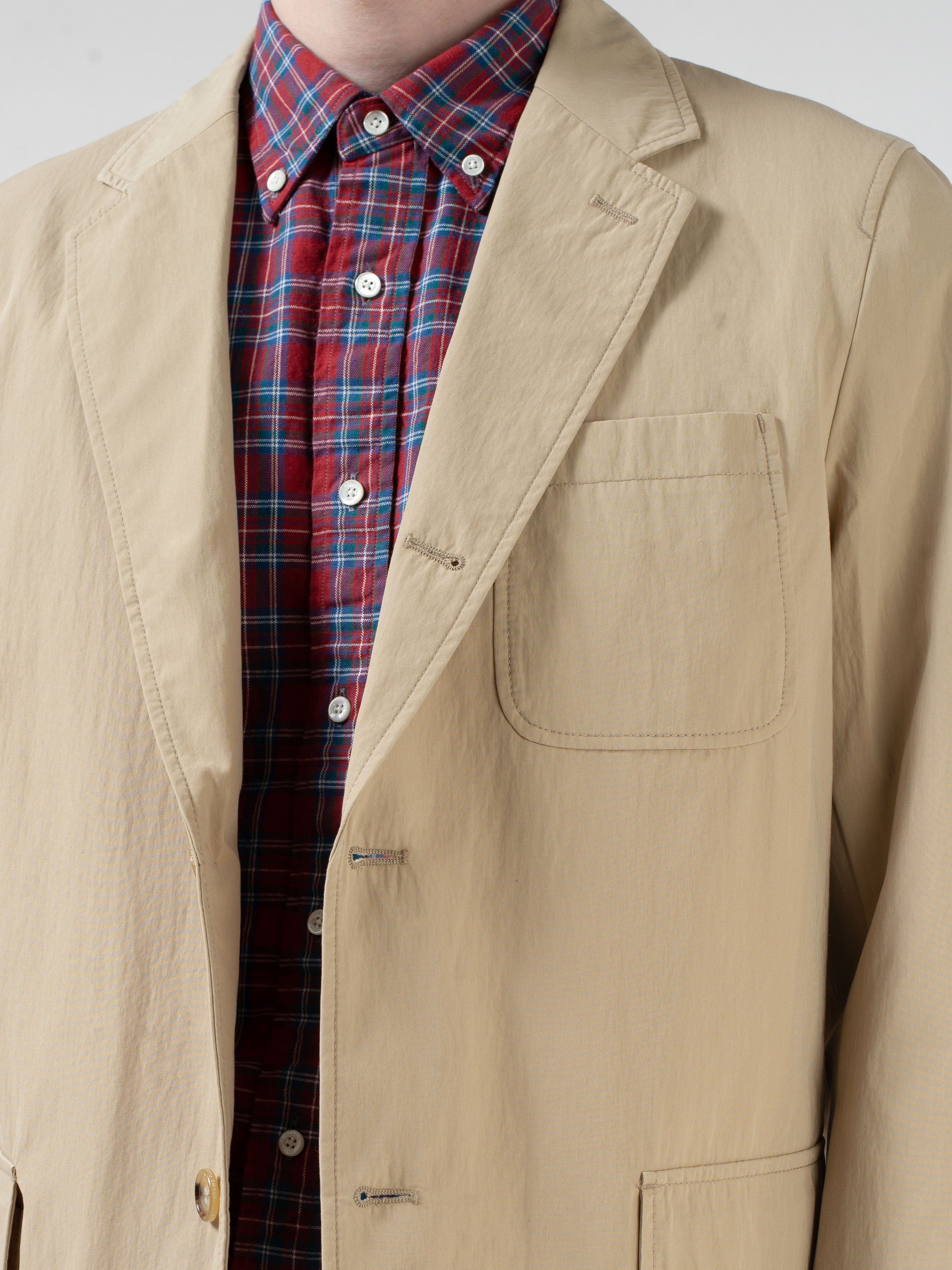 BEAMS PLUS - Comfort Cross Travel 3 Button Jacket in Beige
