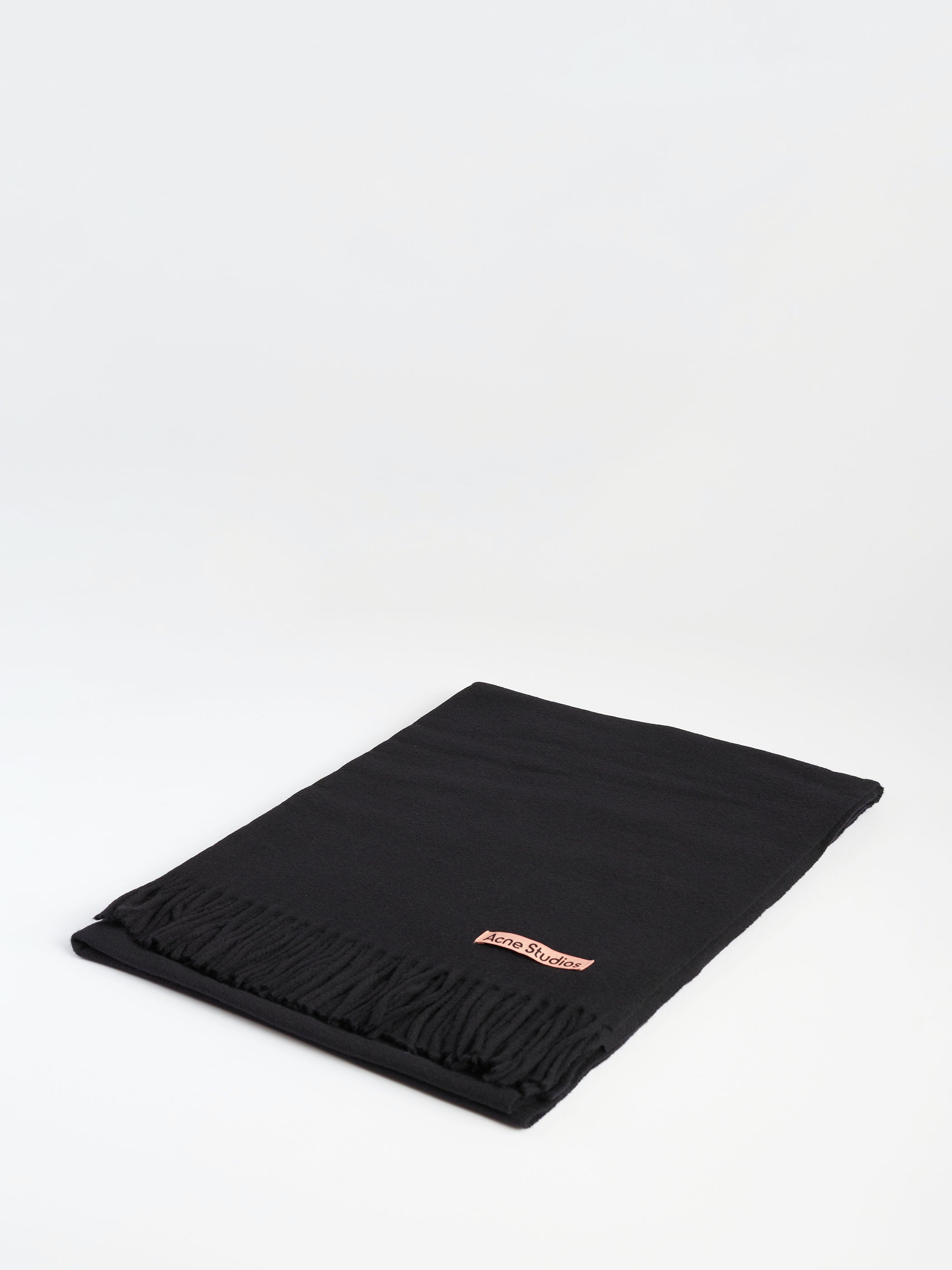 Fringe Wool Scarf