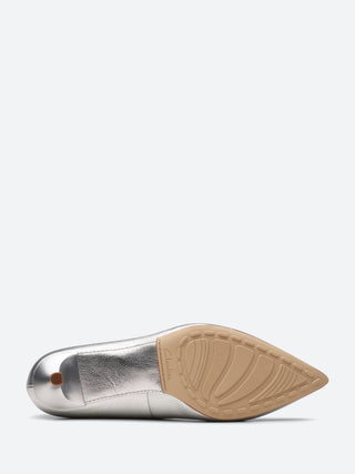 Clarks Adela Court