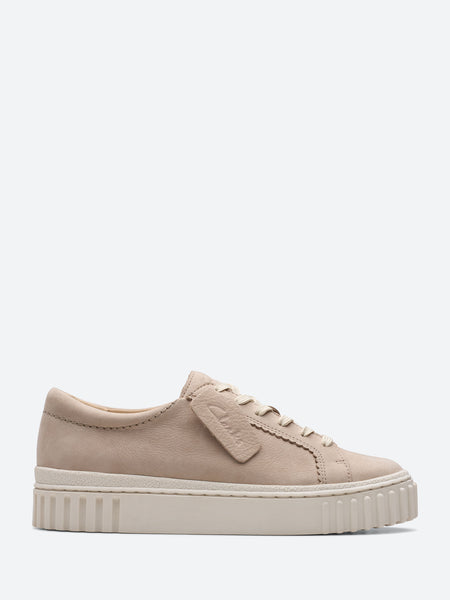 Clarks - Mayhill Walk in Sand Nubuck – gravitypope