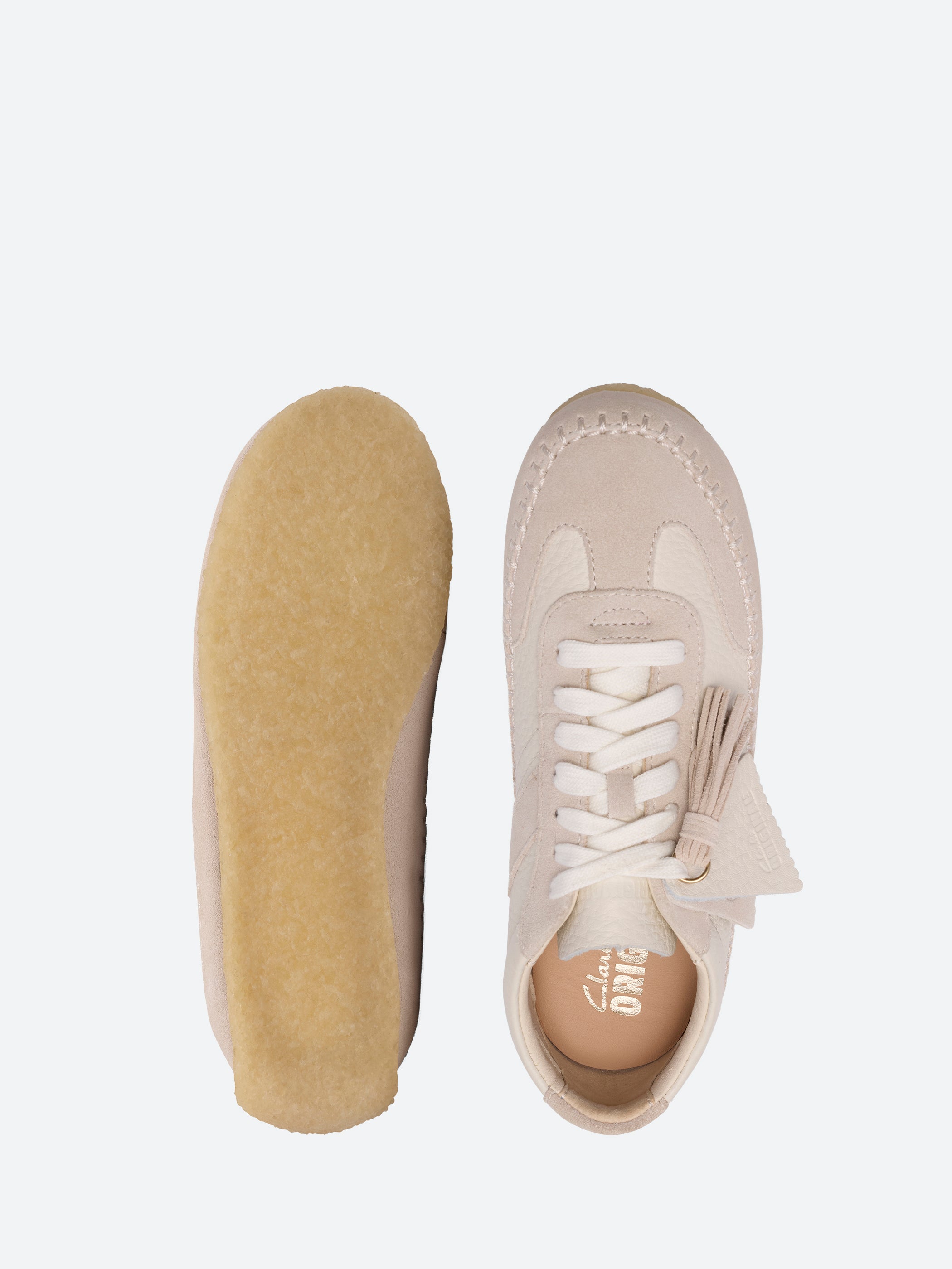 Clarks Originals - Tor Low in Off Whit – gravitypope