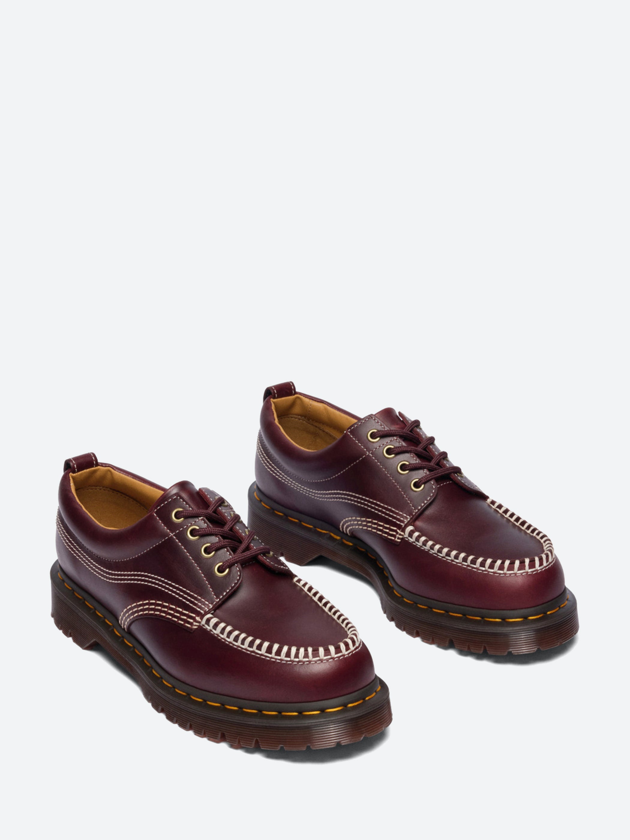 Dr. Martens - Lowell in Cherry Red Orleans – gravitypope