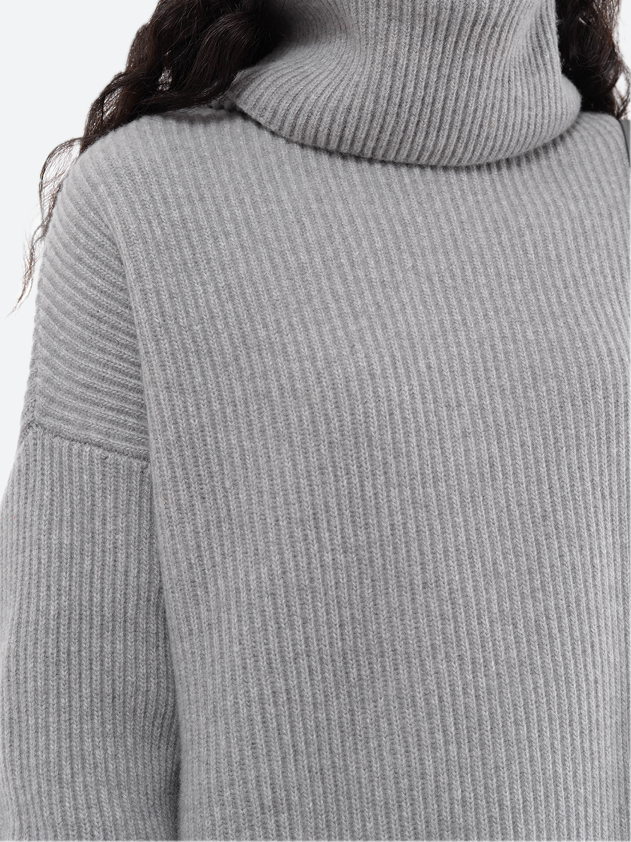 Oversized Ribbed Turtleneck