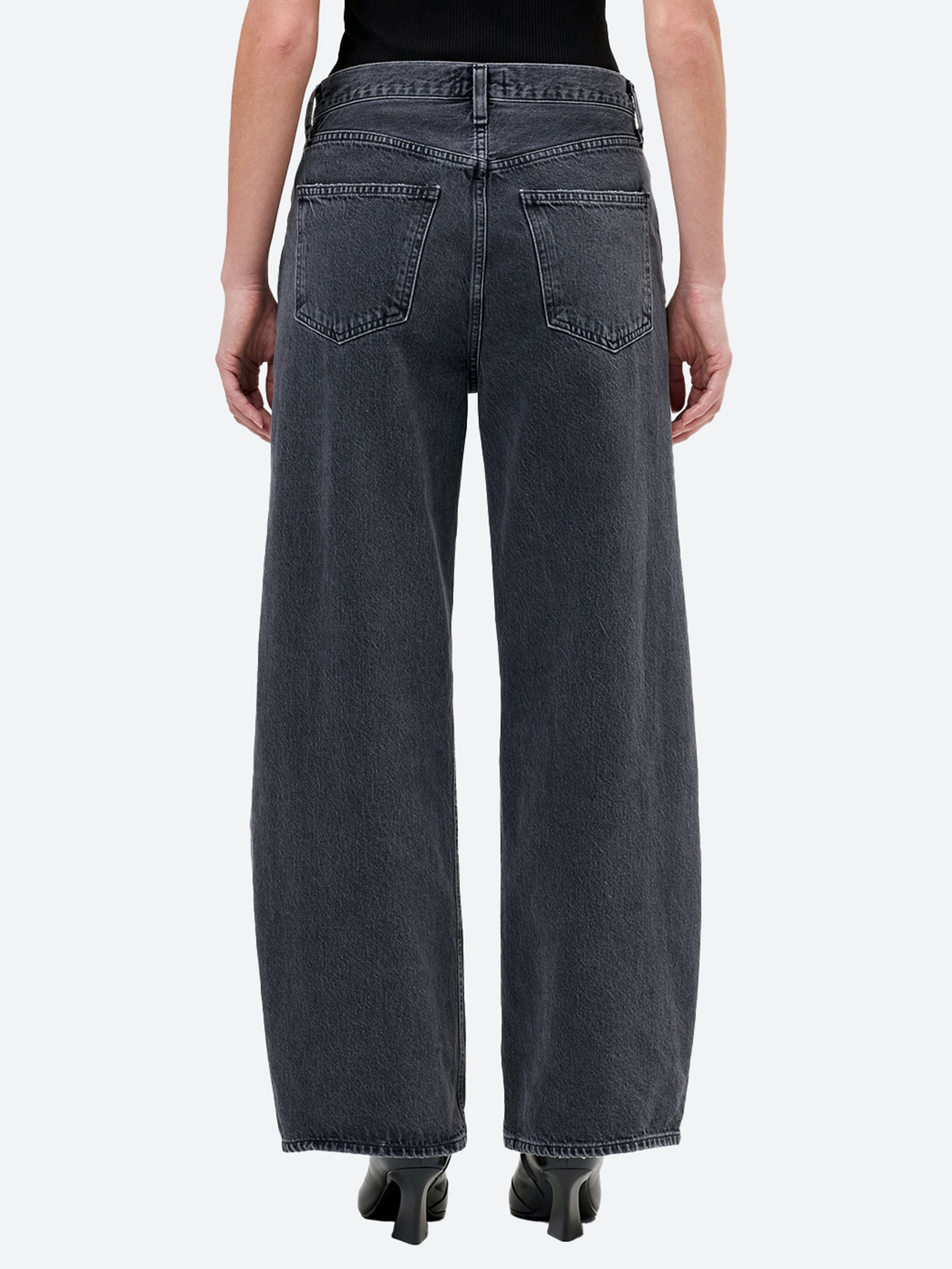 Low Curve Jean