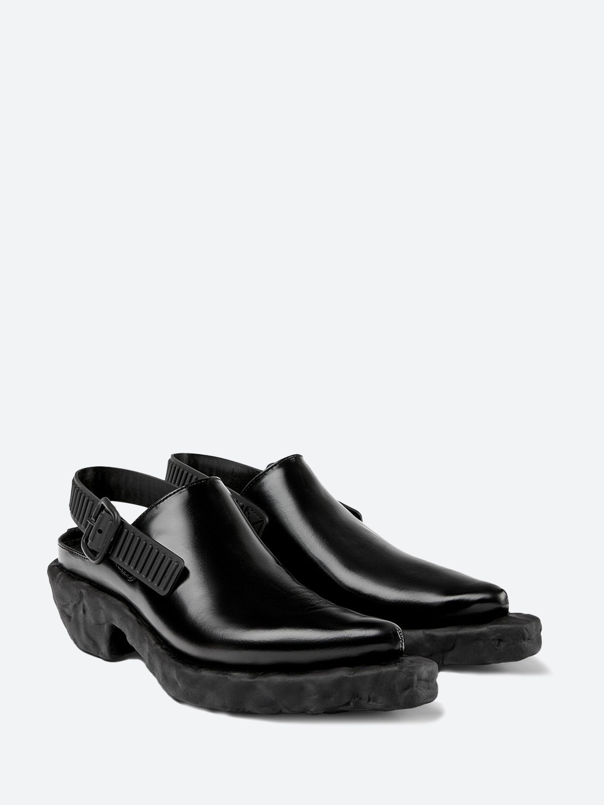 CamperLAB - Venga Mules in Black – gravitypope