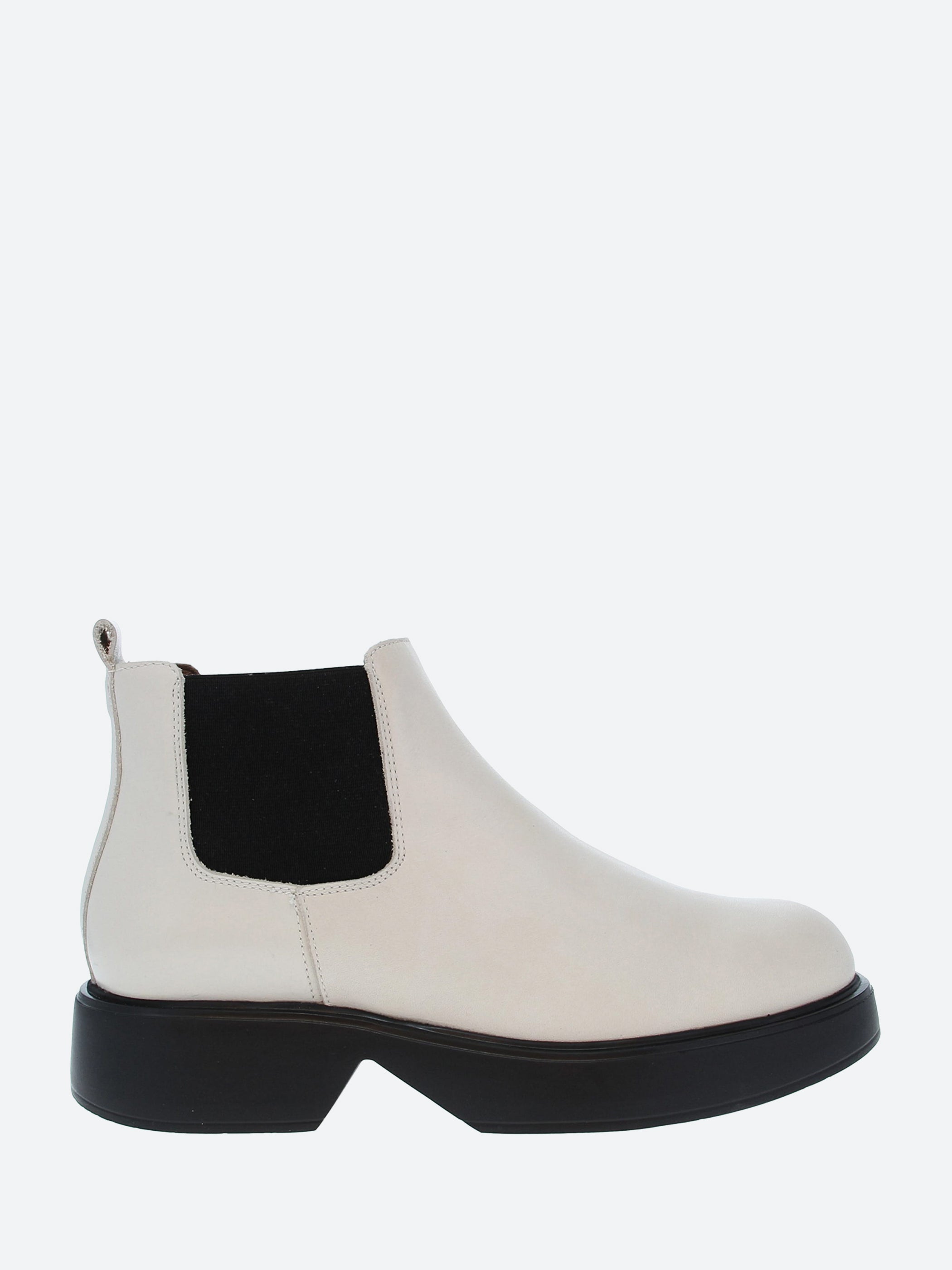 Chelsea Boot