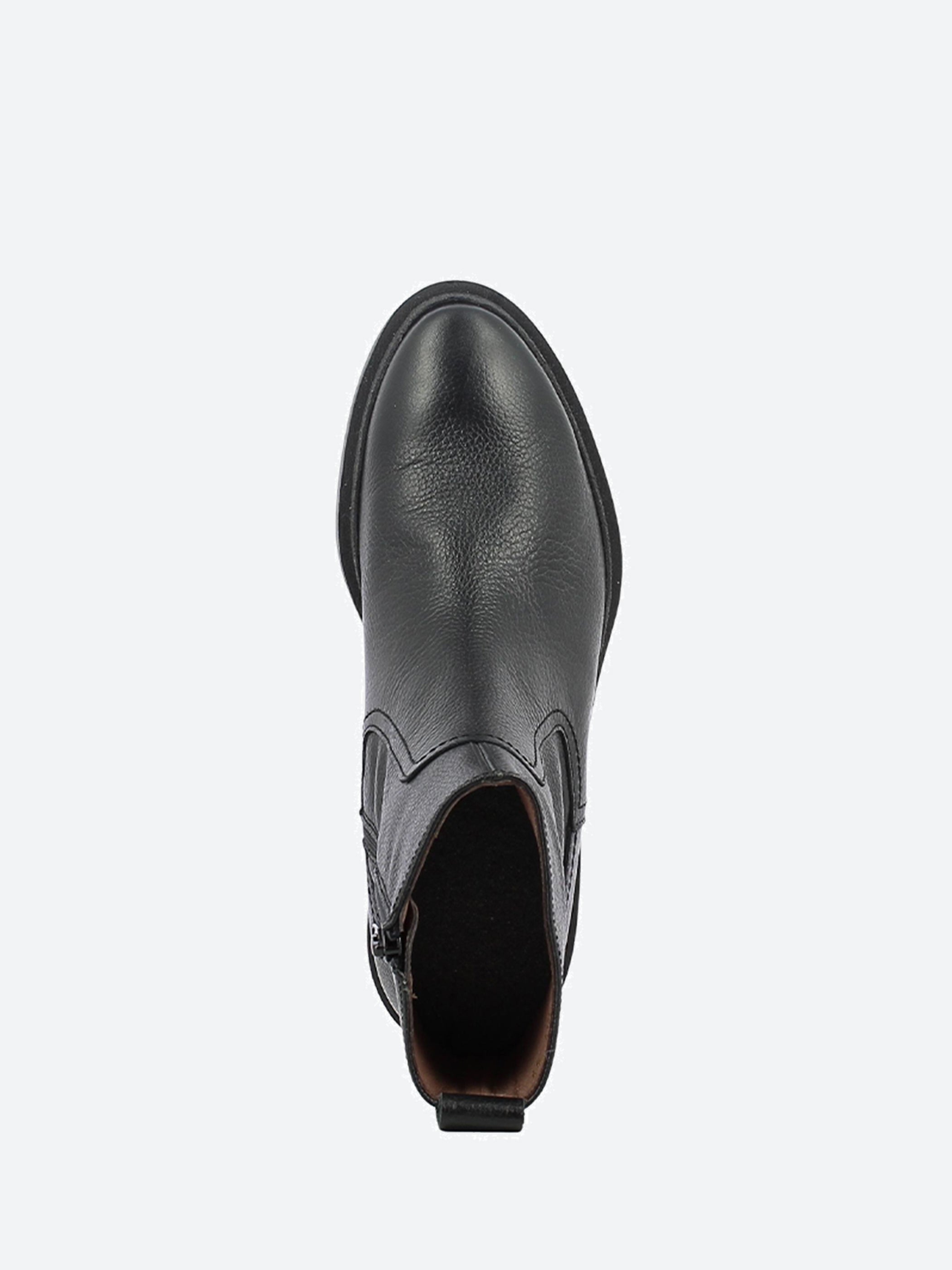 B-9201 Boot