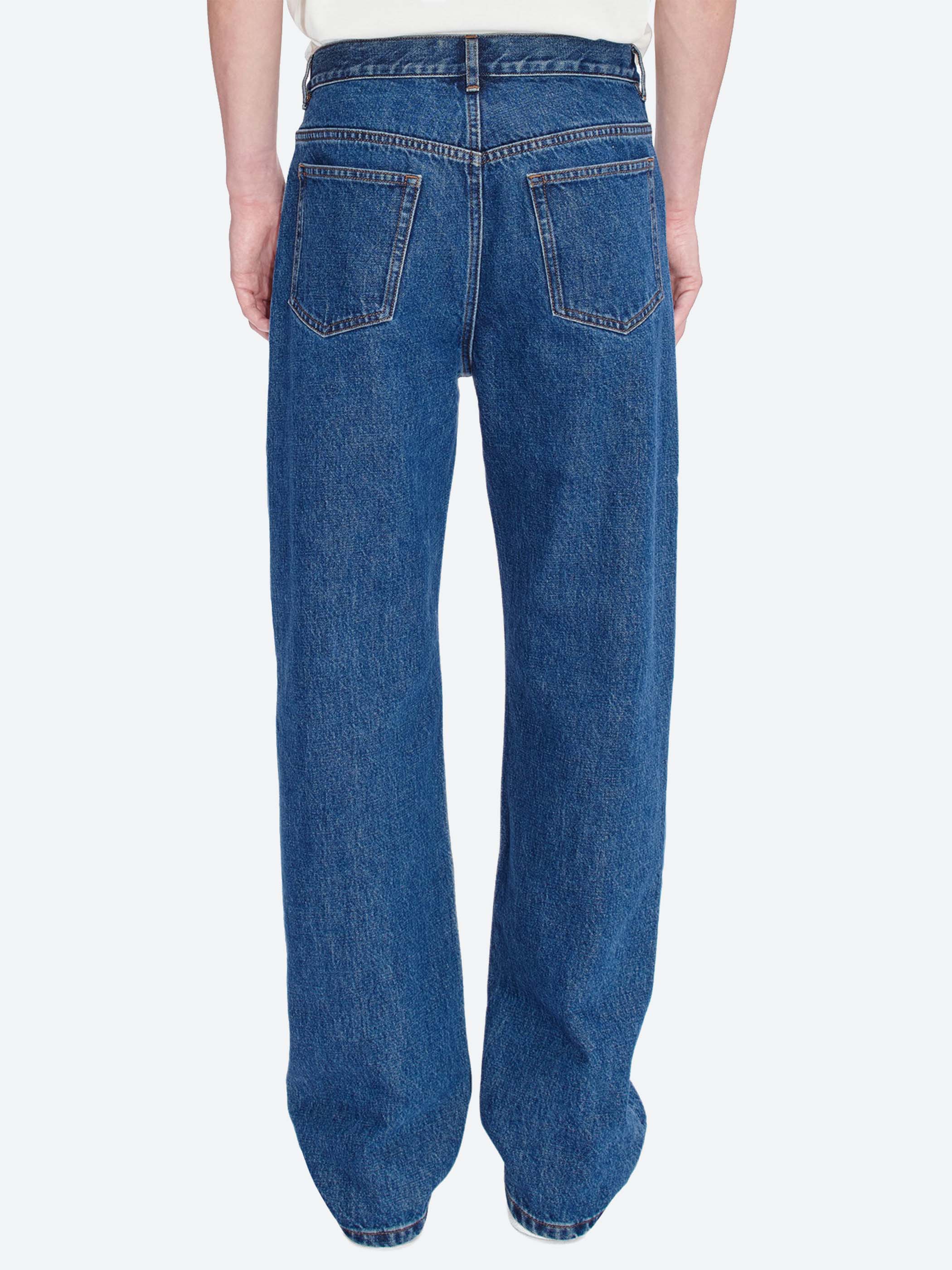 Relaxed H Jean