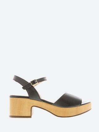 Wonders D-8802 Leather Wedge Sandal