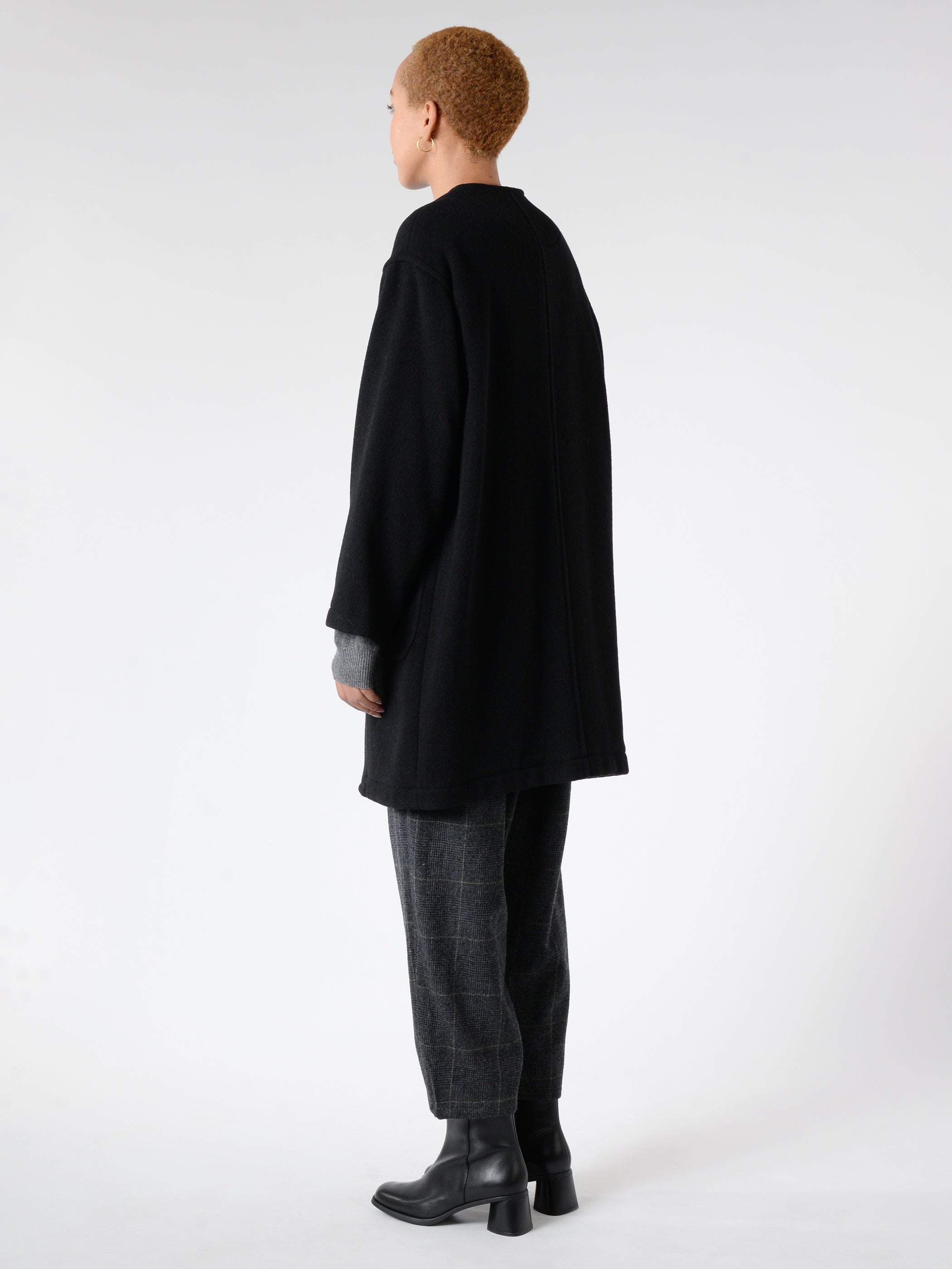 Danton - Women's Wool Light Pile Collarless Crew Neck Coat