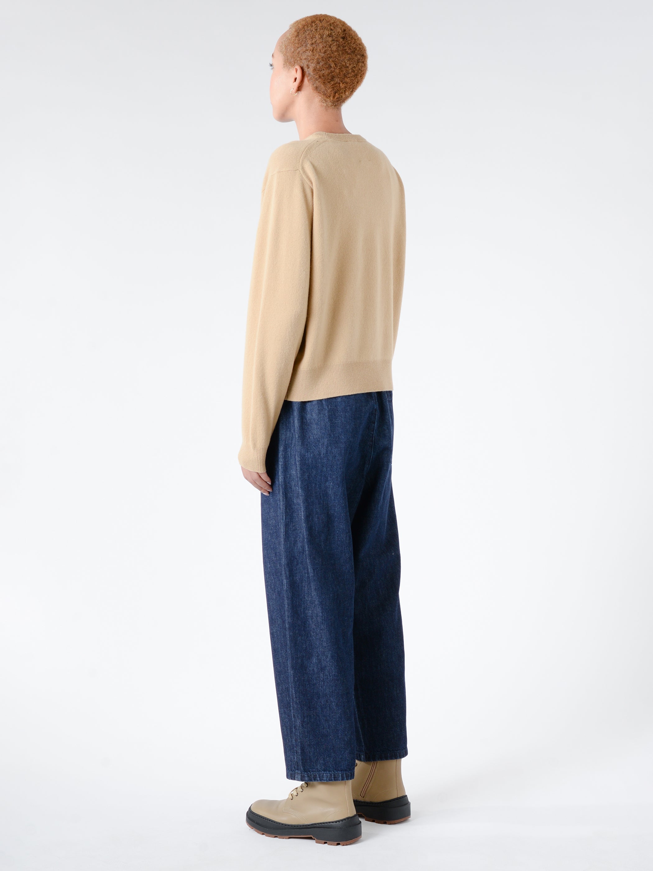 Women's Lambswool Crew Neck Knit Pullover