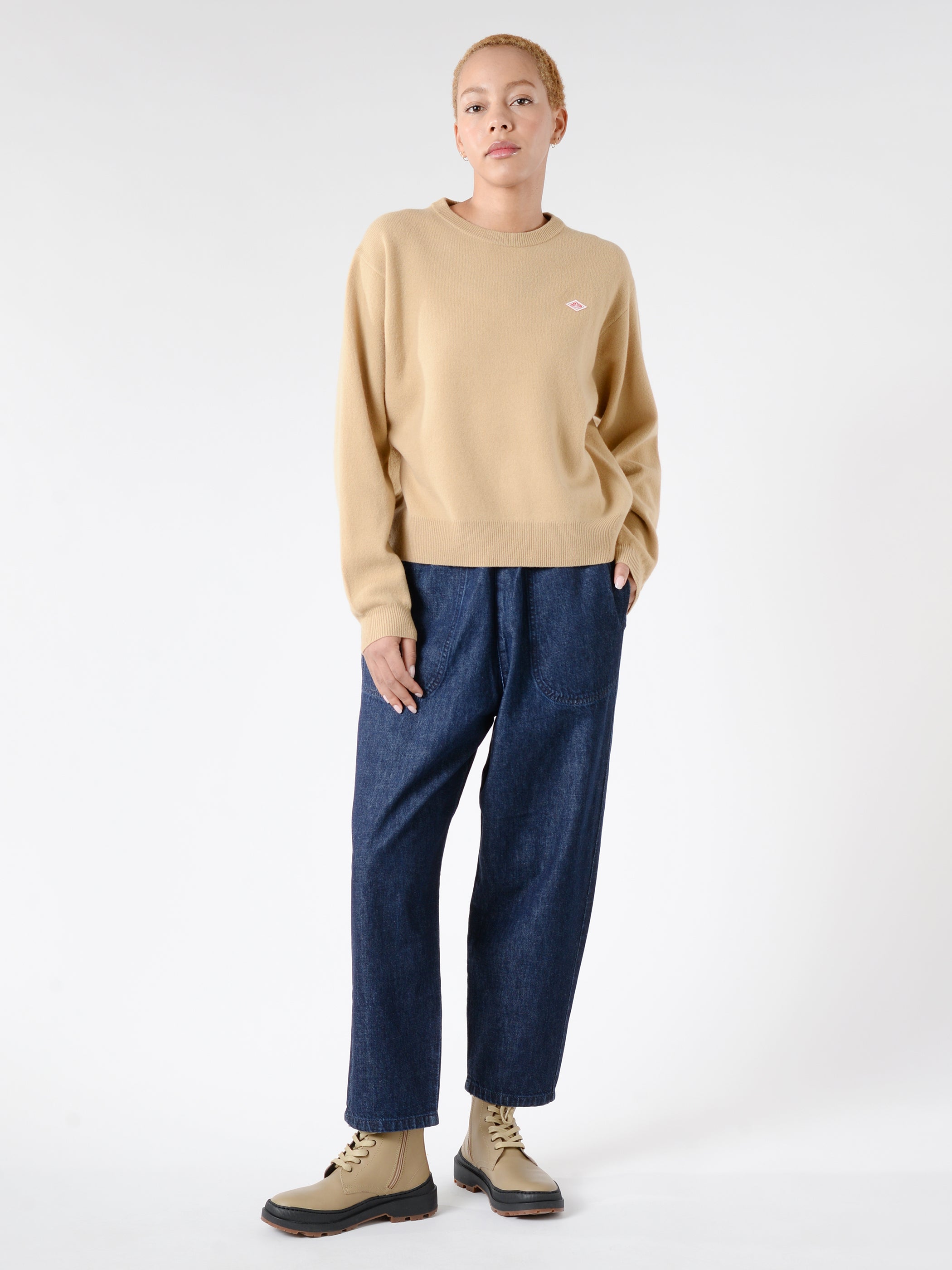 Women's Lambswool Crew Neck Knit Pullover