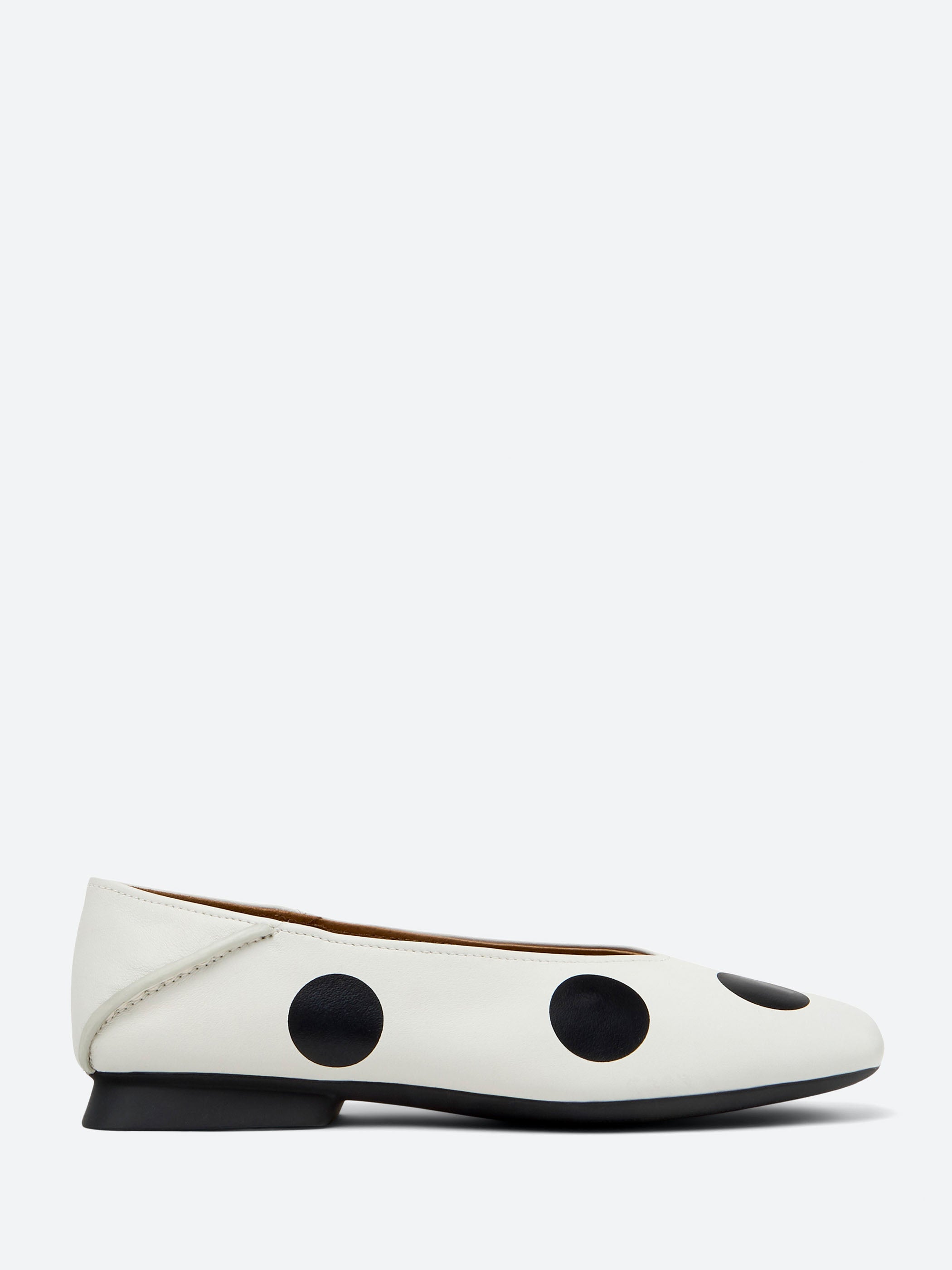 Camper - Twins Casi Myra in White and Black – gravitypope