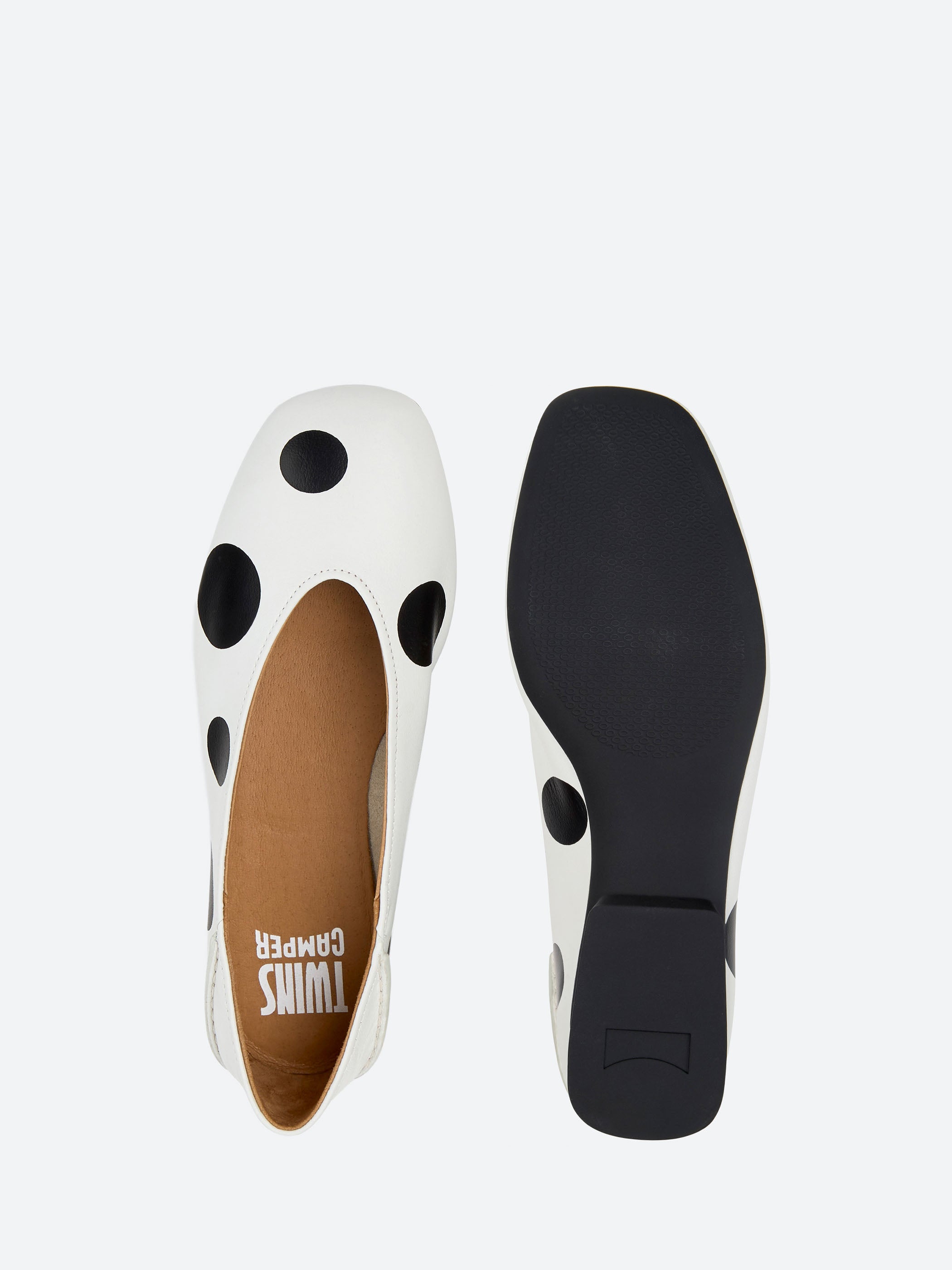 Camper - Twins Casi Myra in White and Black – gravitypope