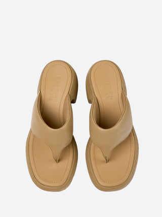 Camper Thelma