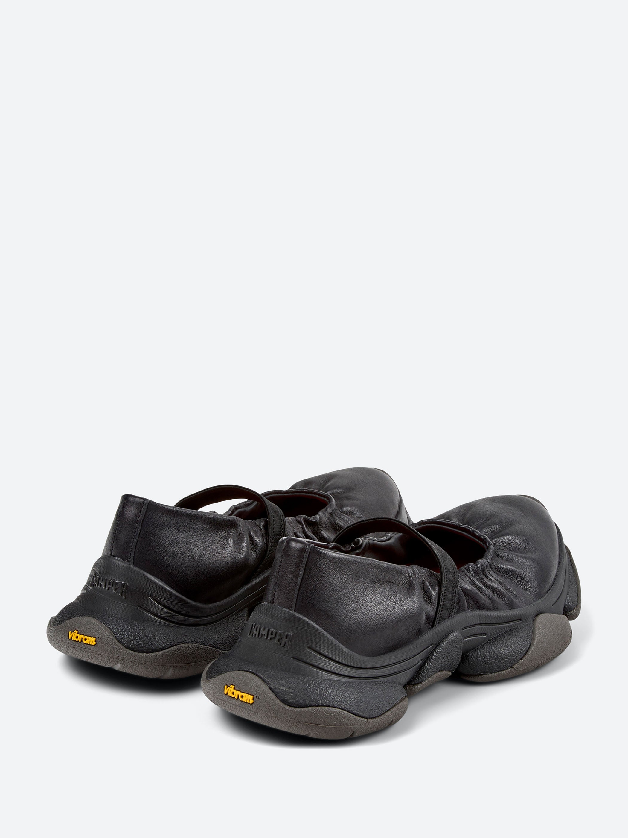 Camper - Karst 2 in Black – gravitypope
