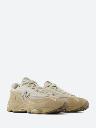 New Balance 1000
