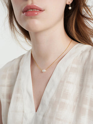 Poppy Finch Petite Oval Pearl Solitaire Necklace