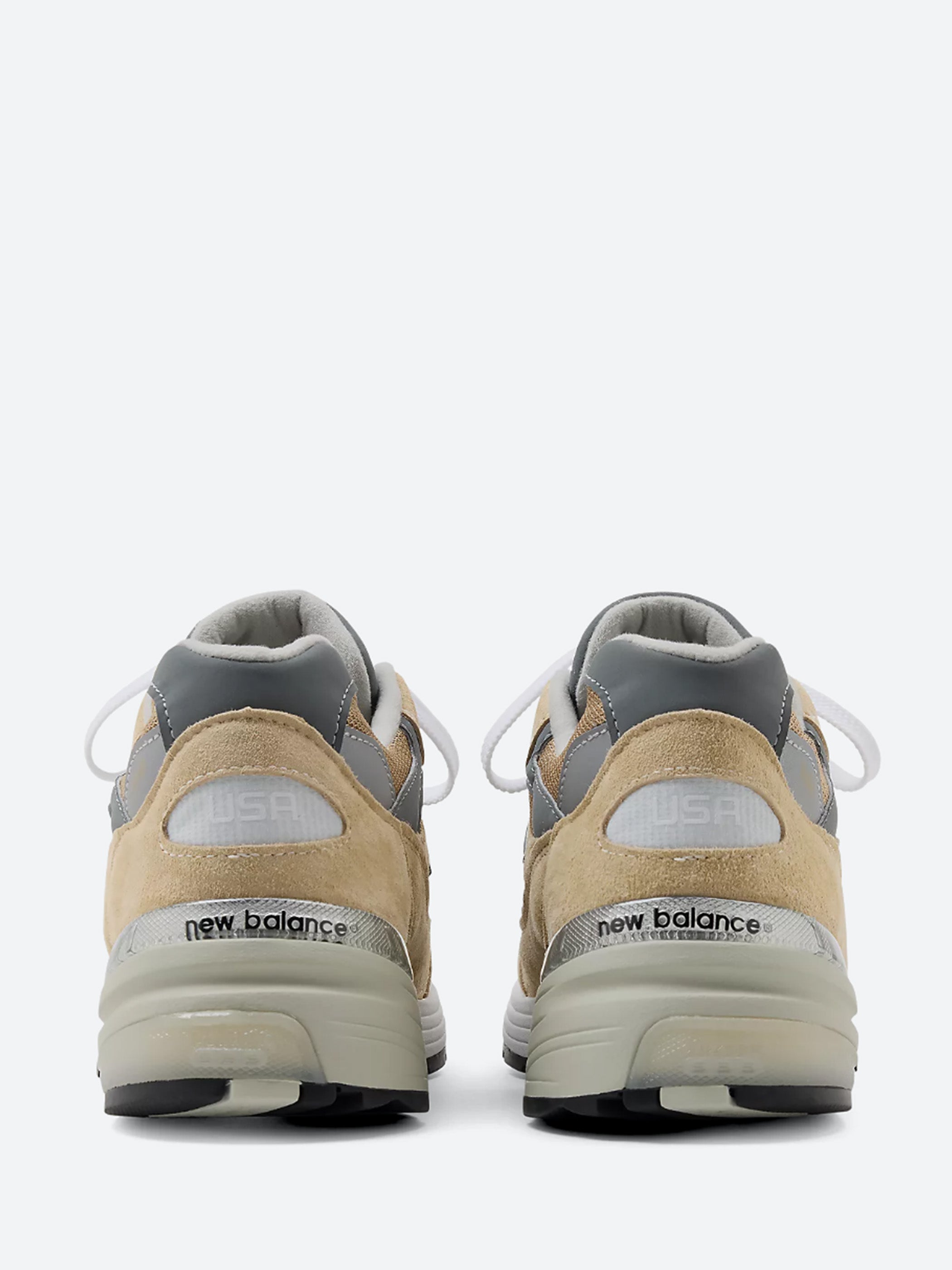 New Balance - 992 in White with Reflect – gravitypope
