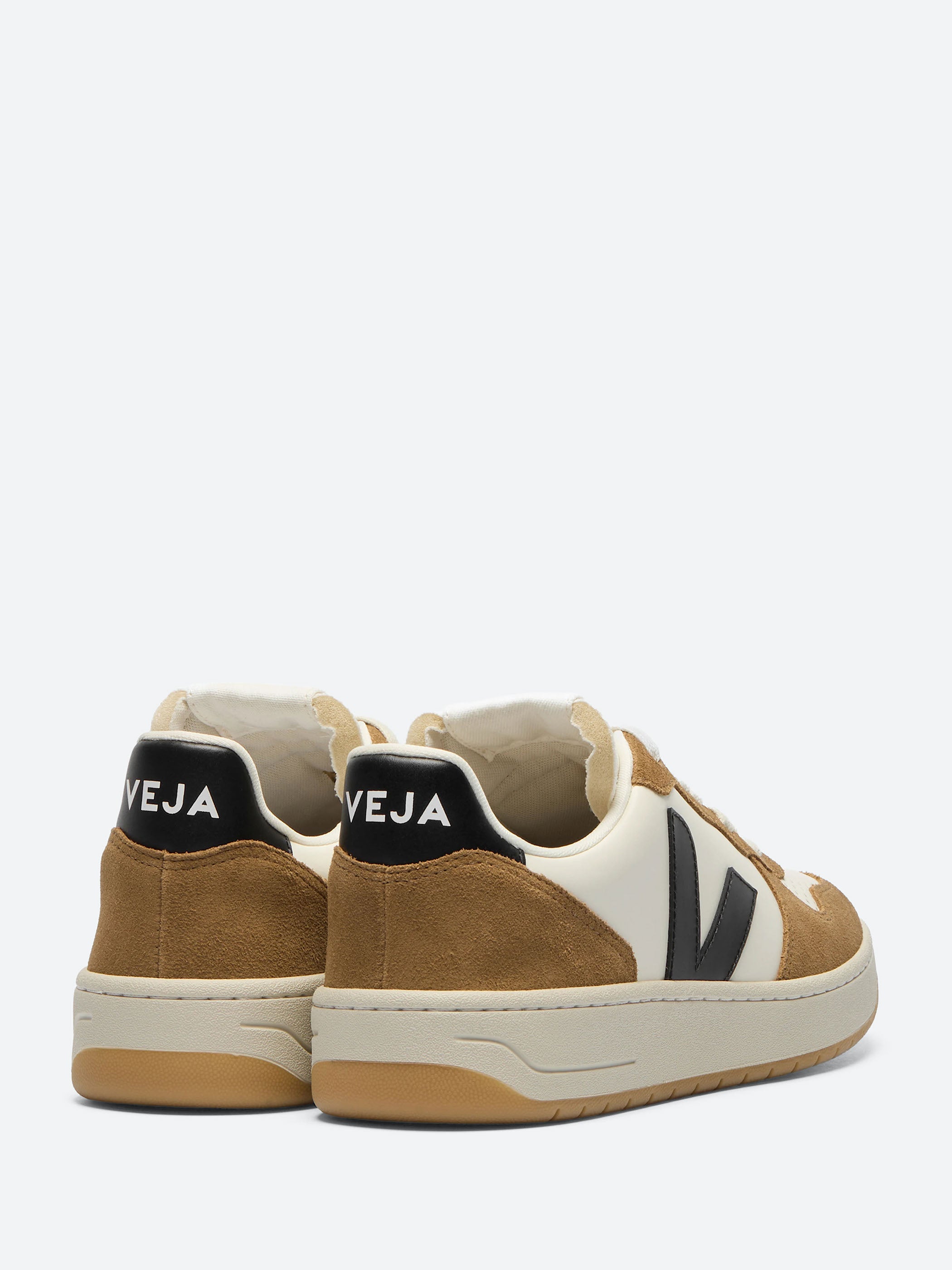 Veja - V-10 Leather Pure Black and Tent – gravitypope