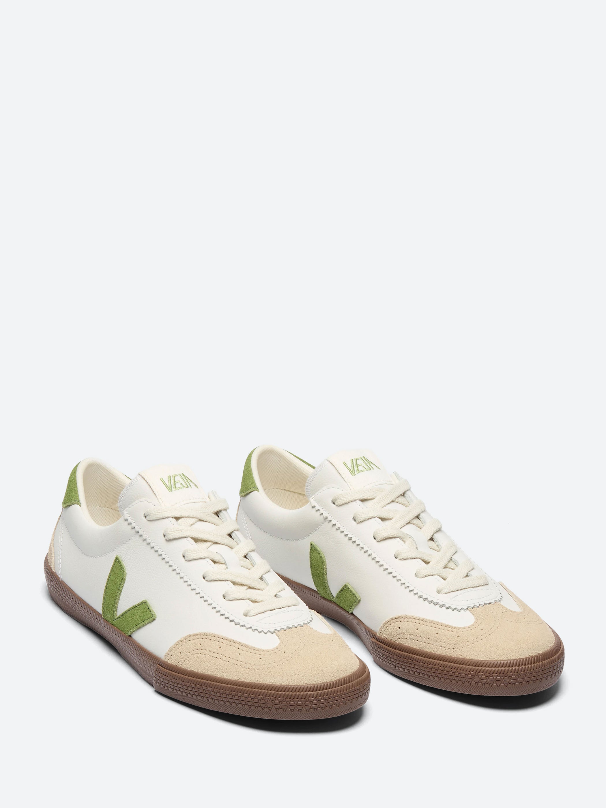 Veja - Volley O.T. Leather in White, Kiwi and Bark – gravitypope