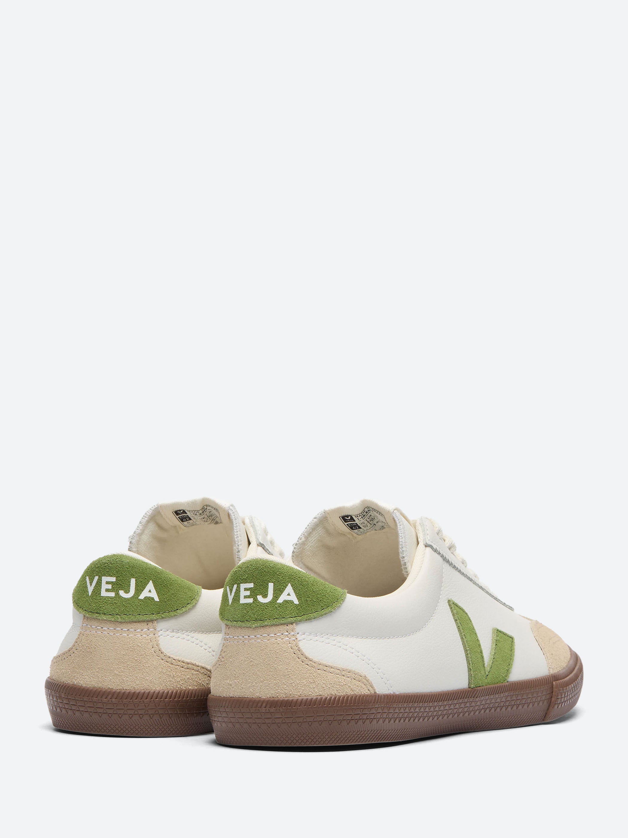 Veja - Volley O.T. Leather in White, Kiwi and Bark – gravitypope