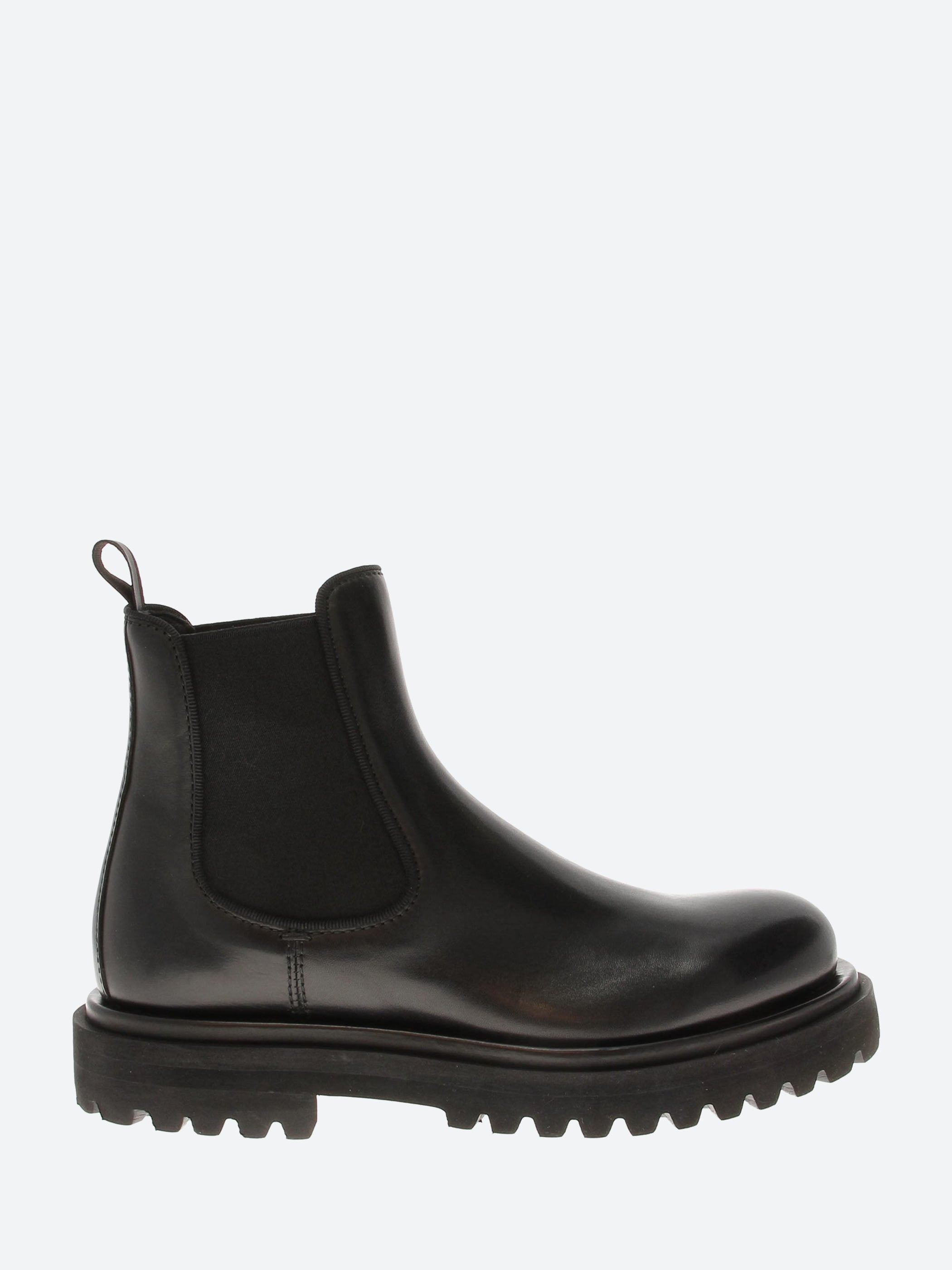 Officine Creative Wisal 006 Chelsea Boots in Nero Butter gravitypope