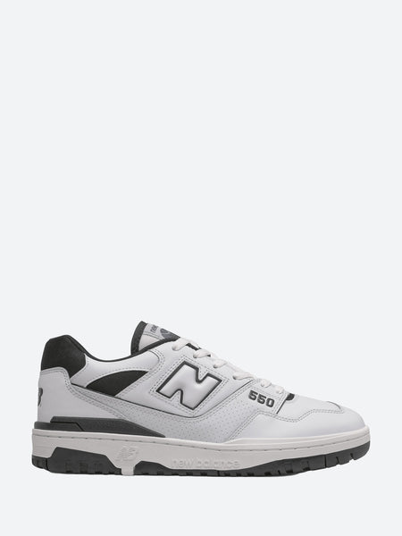 New Balance 550 ホワイト/ブラック シューズ Men's) New Balance 550 'White / Black' 5 : Amazon.ca: Clothing