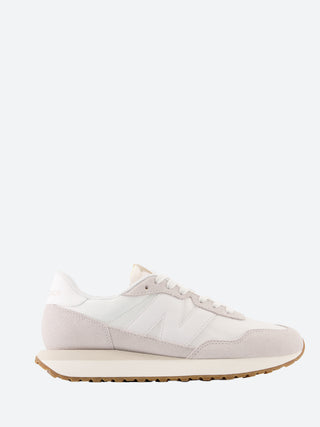 New Balance 237